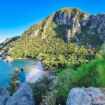 Antalya'nın tarihi ve doğal güzellikleri de keşfedilmeyi bekliyor.