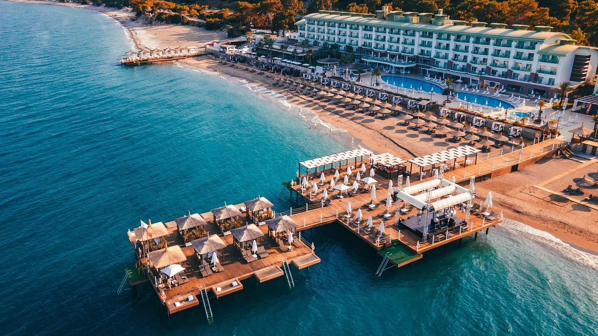 Beldibi’nden Kemer Merkeze Ulaşım ve Otel Seçenekleri
