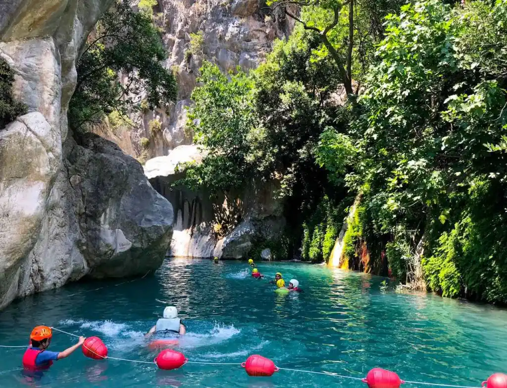 Çıralı’da Kaya Tırmanışı Maceraları