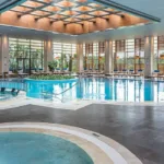 Kemer, her bütçeye uygun konaklama seçenekleri ile misafirlerini ağırlıyor.